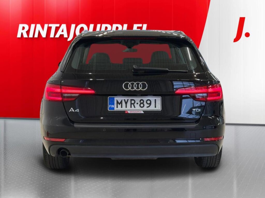 Audi A4 2016 Musta