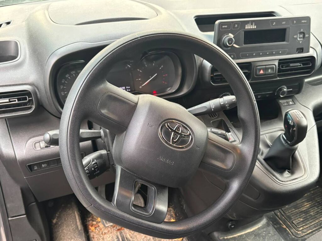 Toyota Proace CITY 2020 Hopea
