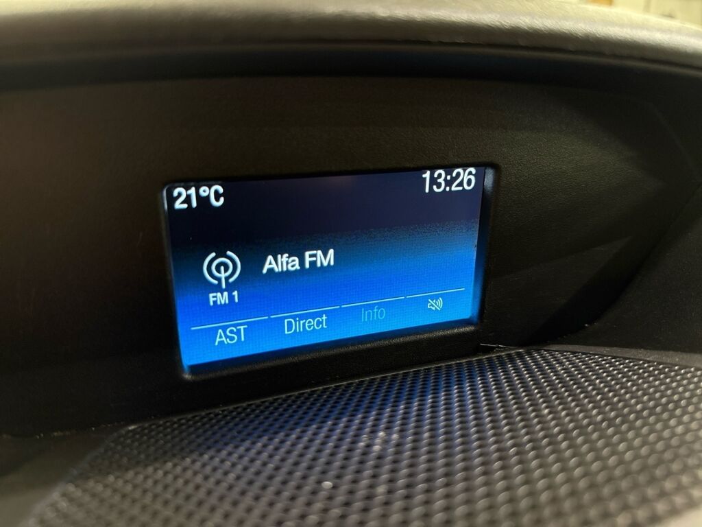 Ford Transit 2019 Valkoinen