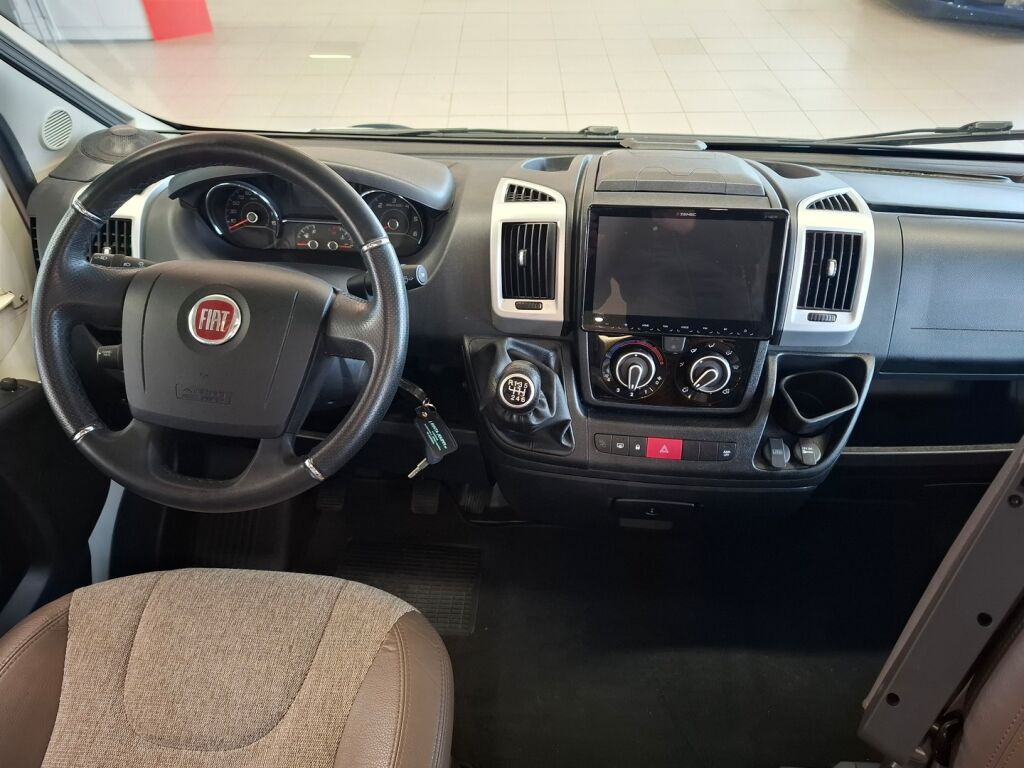 Adria Matrix 670 SL Nordkapp edition 2020 Valkoinen
