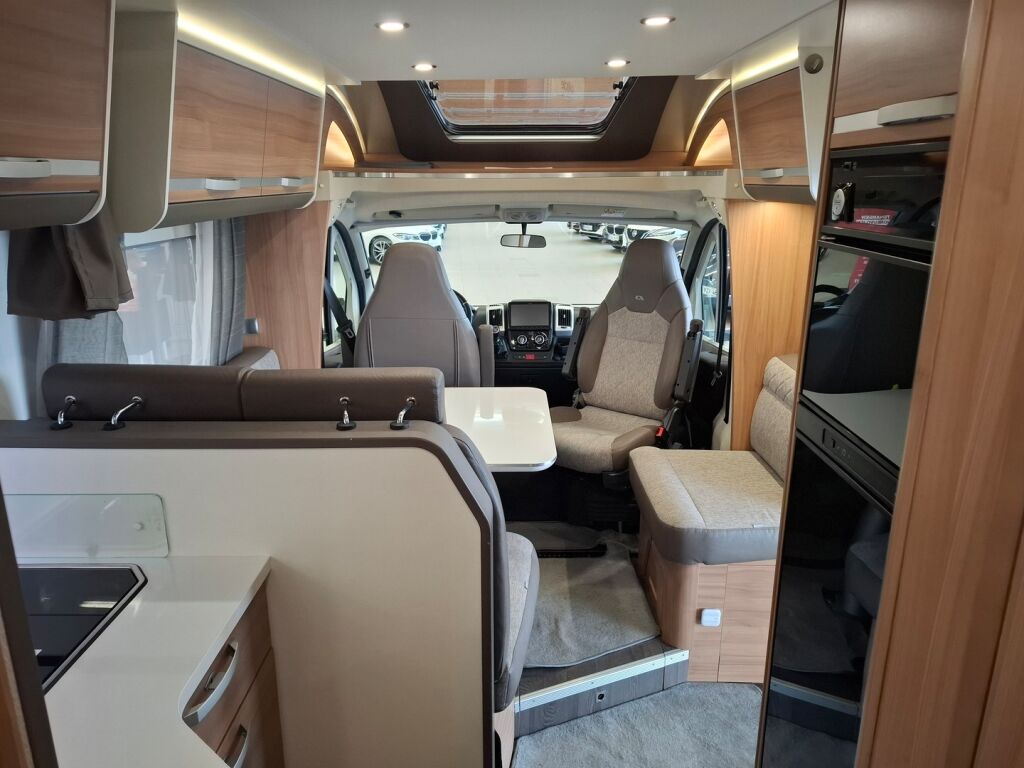 Adria Matrix 670 SL Nordkapp edition 2020 Valkoinen