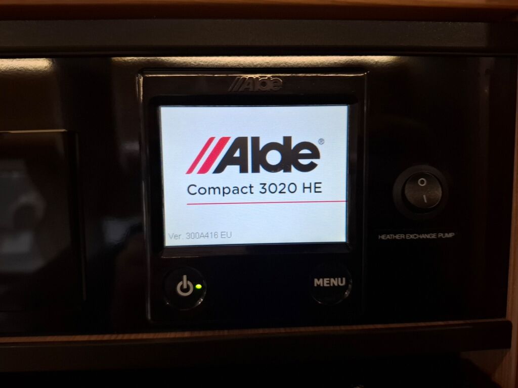 Adria Matrix 670 SL Nordkapp edition 2020 Valkoinen