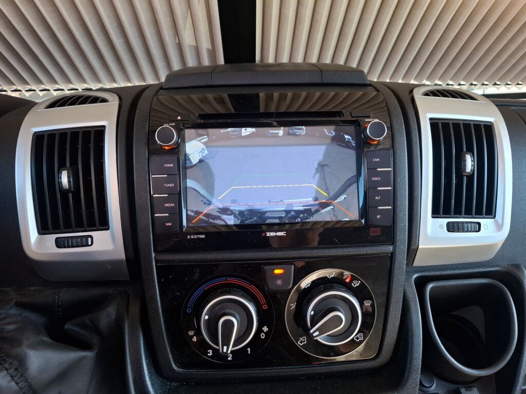 Adria Coral Plus 670 SL 2020 Harmaa