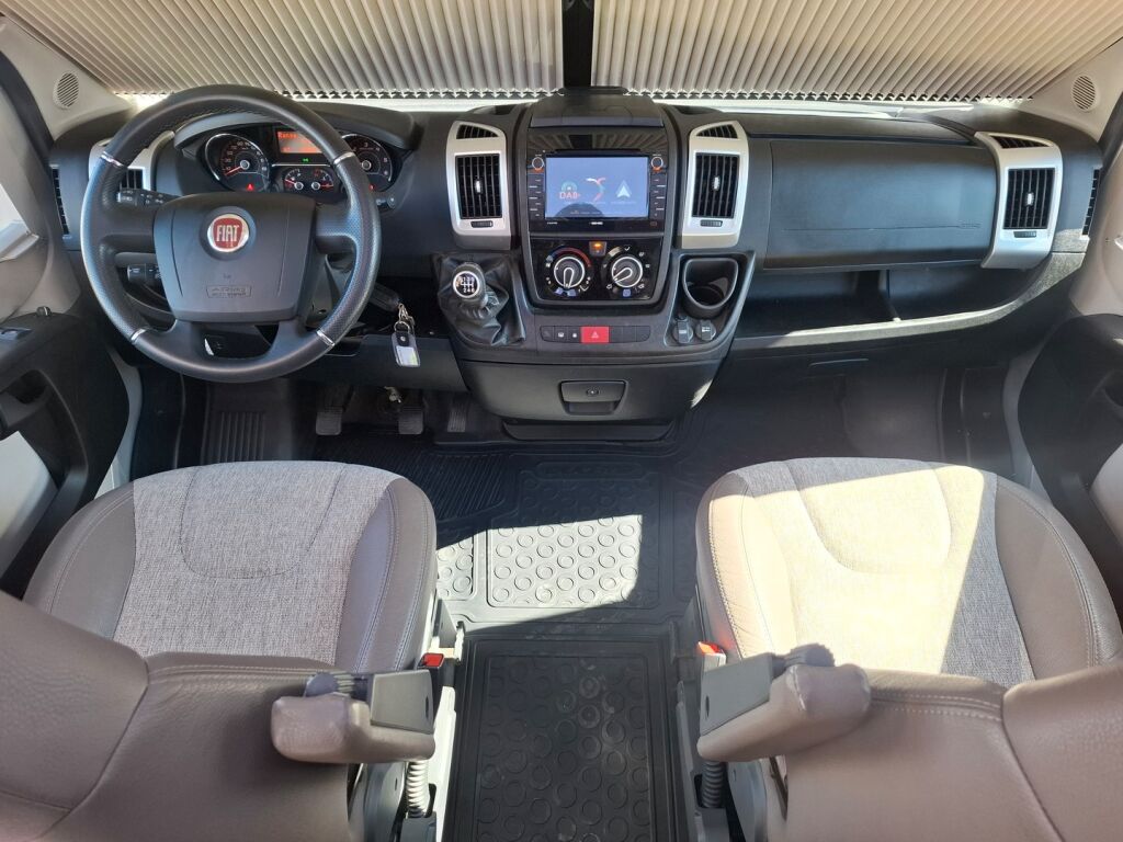 Adria Coral Plus 670 SL 2020 Harmaa