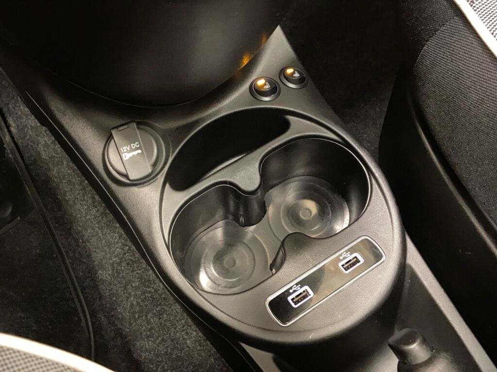 Fiat 500 2020 Valkoinen