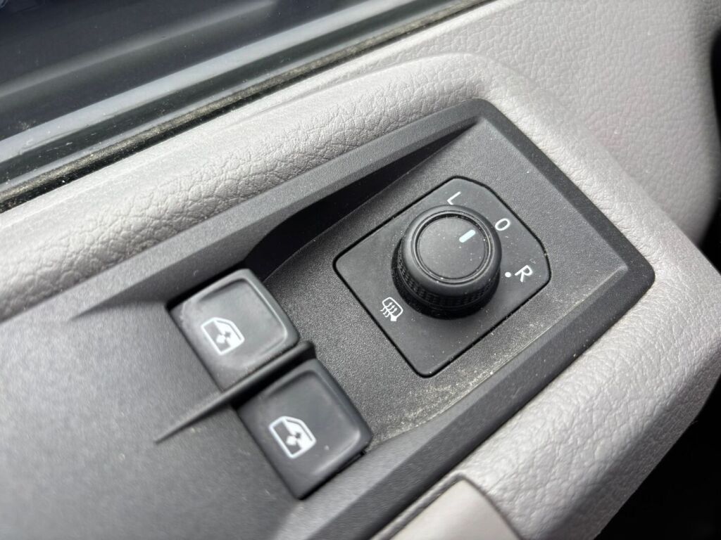 Volkswagen Crafter 2020 Sininen