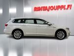 Volkswagen Passat 2018 Valkoinen