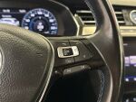 Volkswagen Passat 2018 Valkoinen