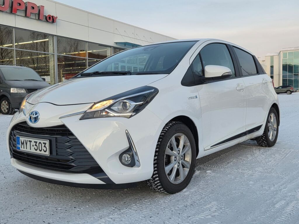 Toyota Yaris 2020 Valkoinen
