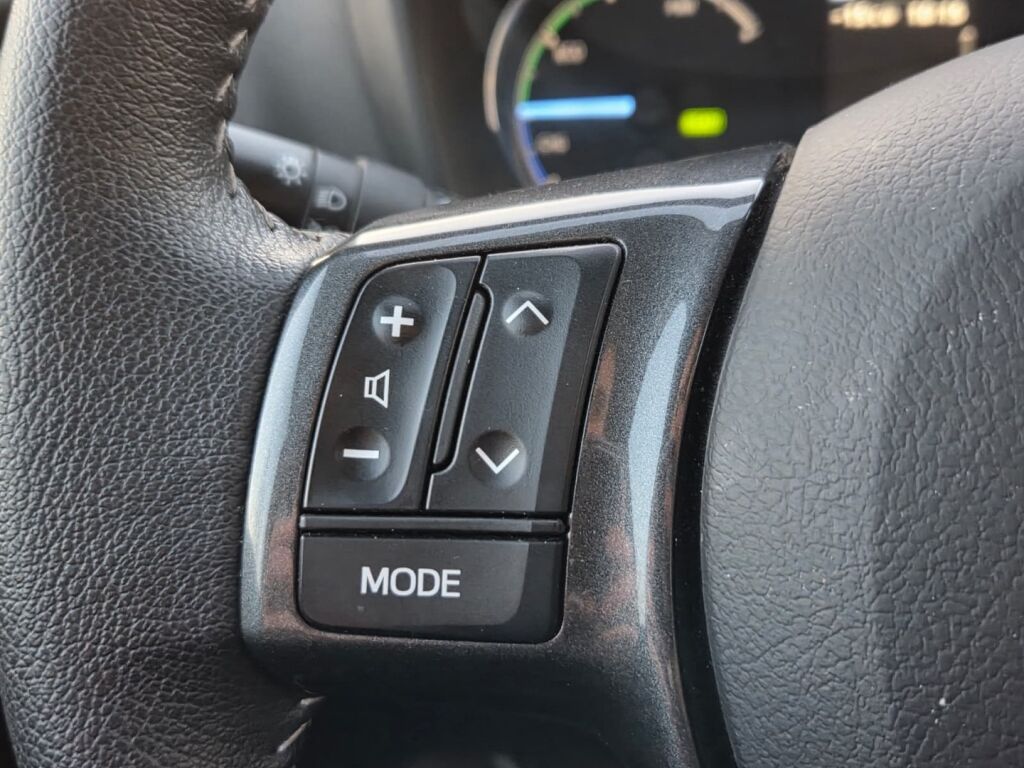 Toyota Yaris 2020 Valkoinen