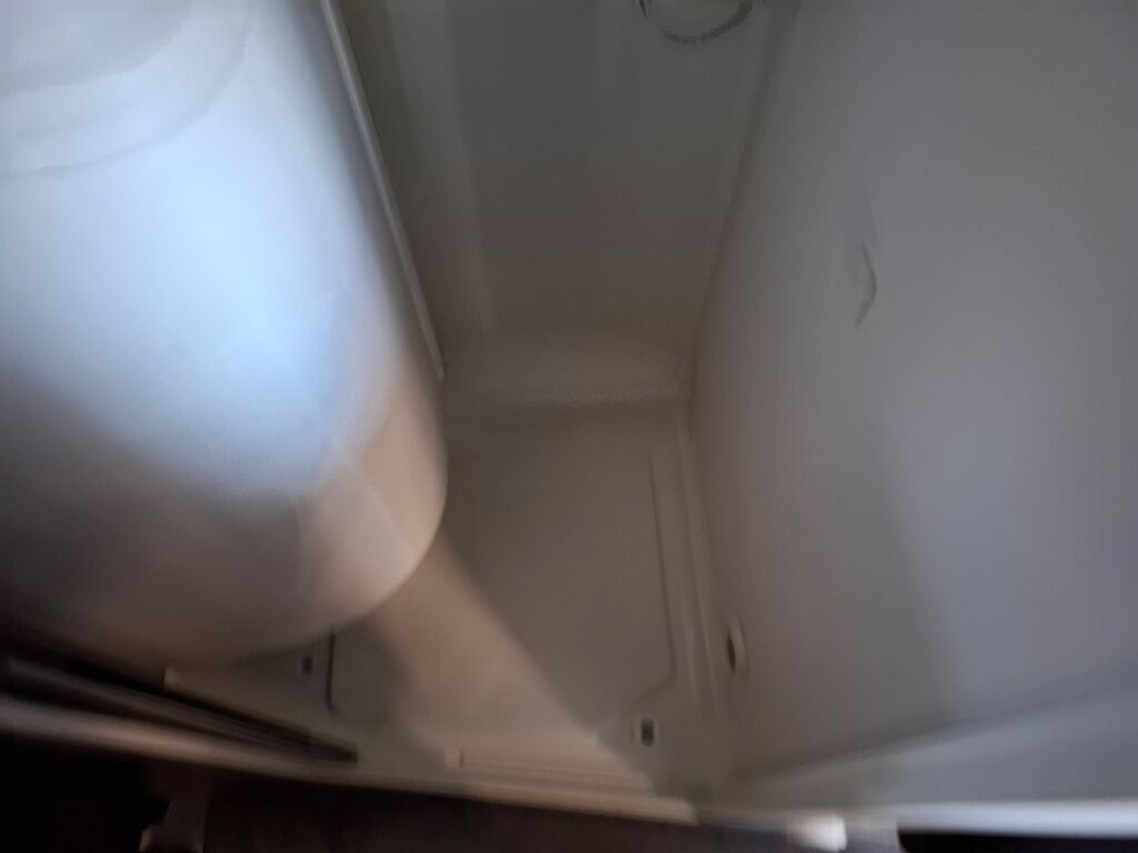 Adria TWIN SUPREME 2020 Harmaa