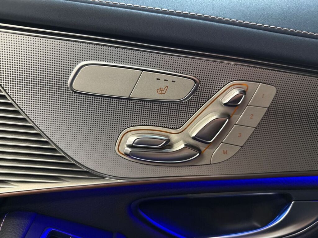 Mercedes-Benz EQC 2020 