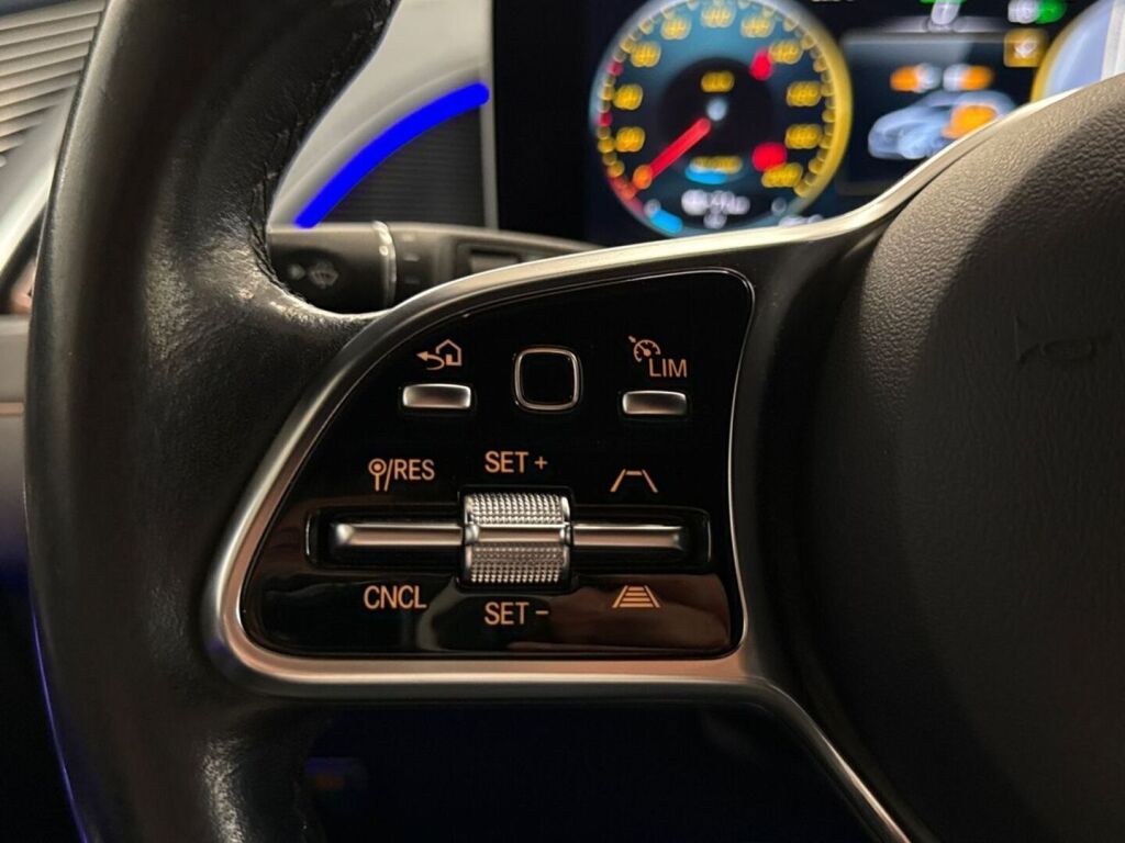 Mercedes-Benz EQC 2020 