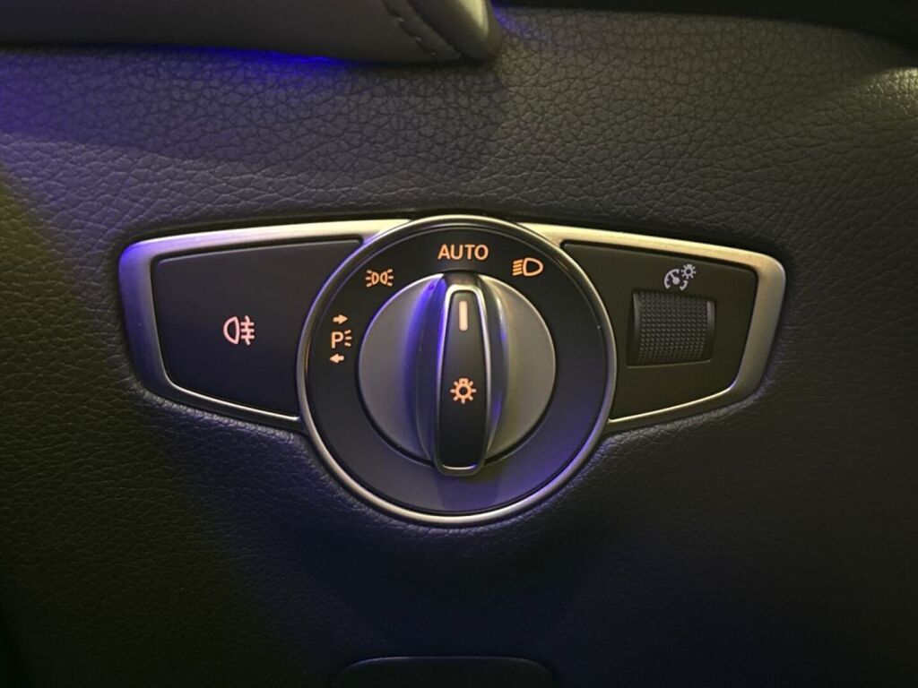 Mercedes-Benz EQC 2020 