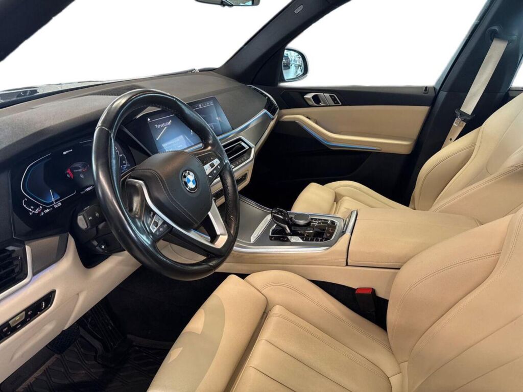 BMW X5 2020 Sininen