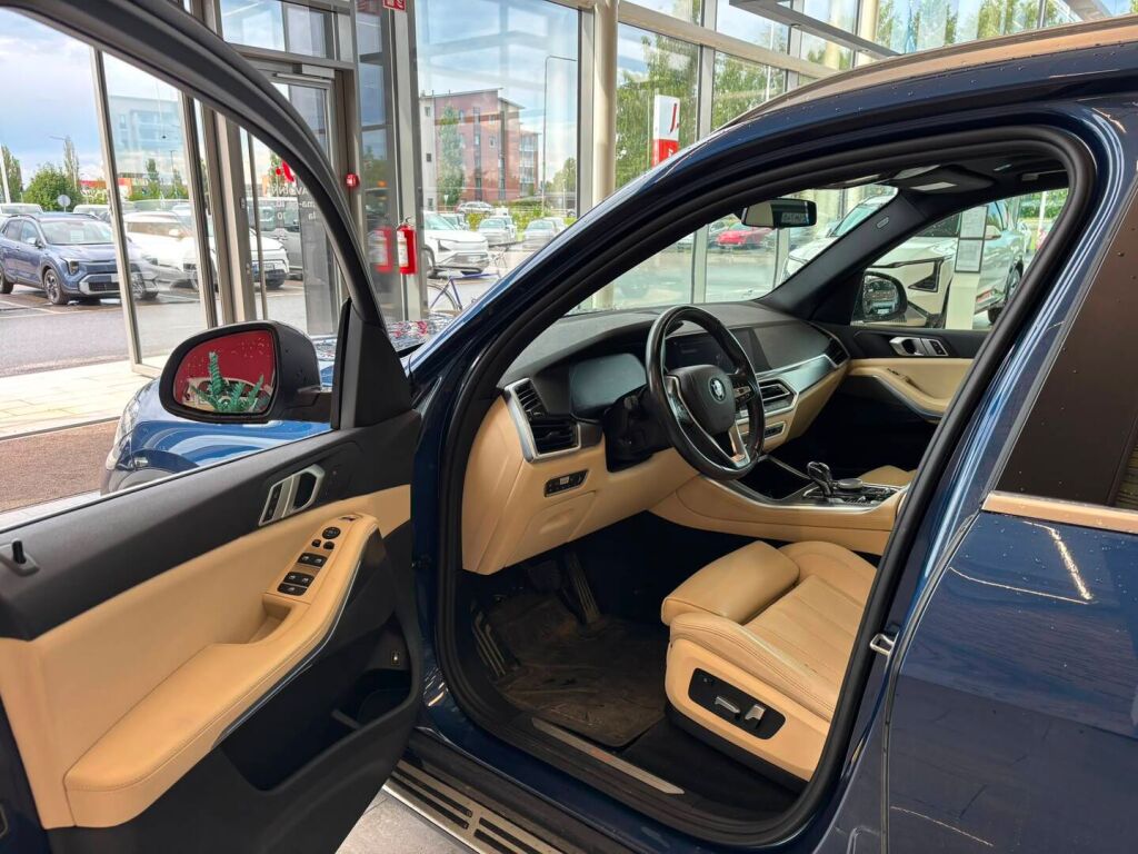 BMW X5 2020 Sininen