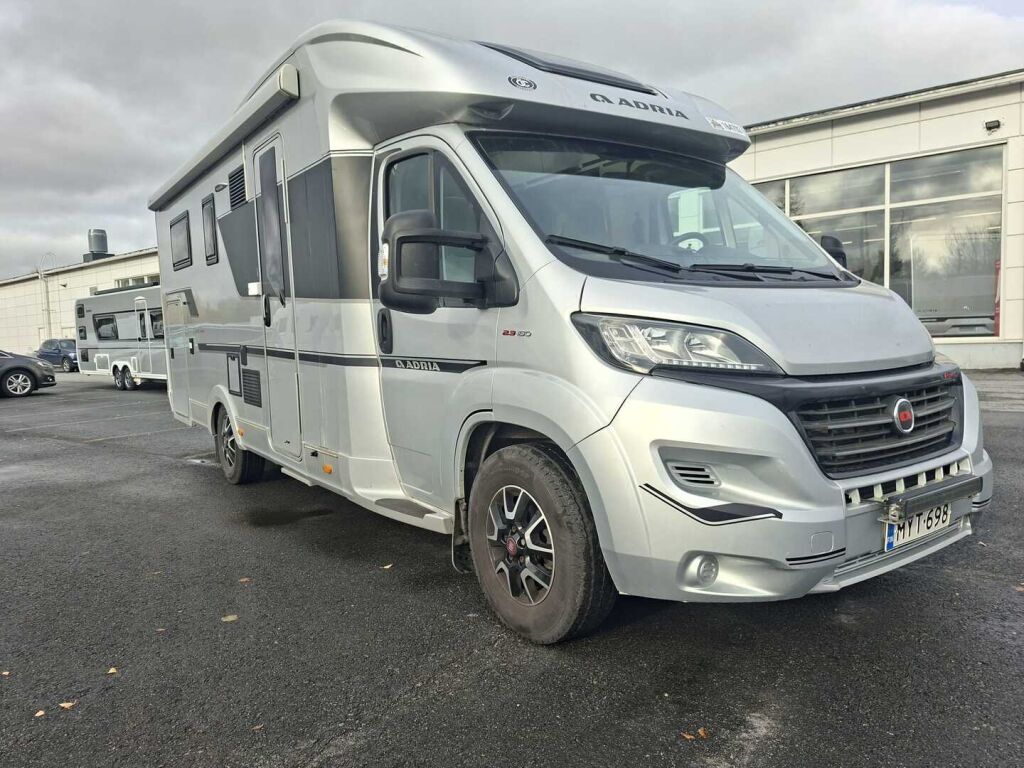Adria CORAL SUPREME 670 SL ALDE 2020 Harmaa