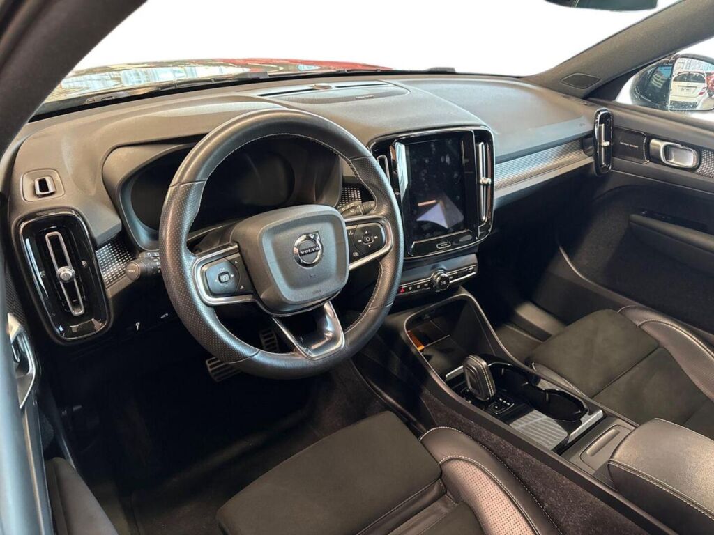 Volvo XC40 2021 Vihreä