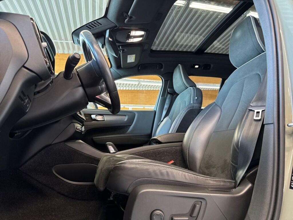 Volvo XC40 2021 Vihreä