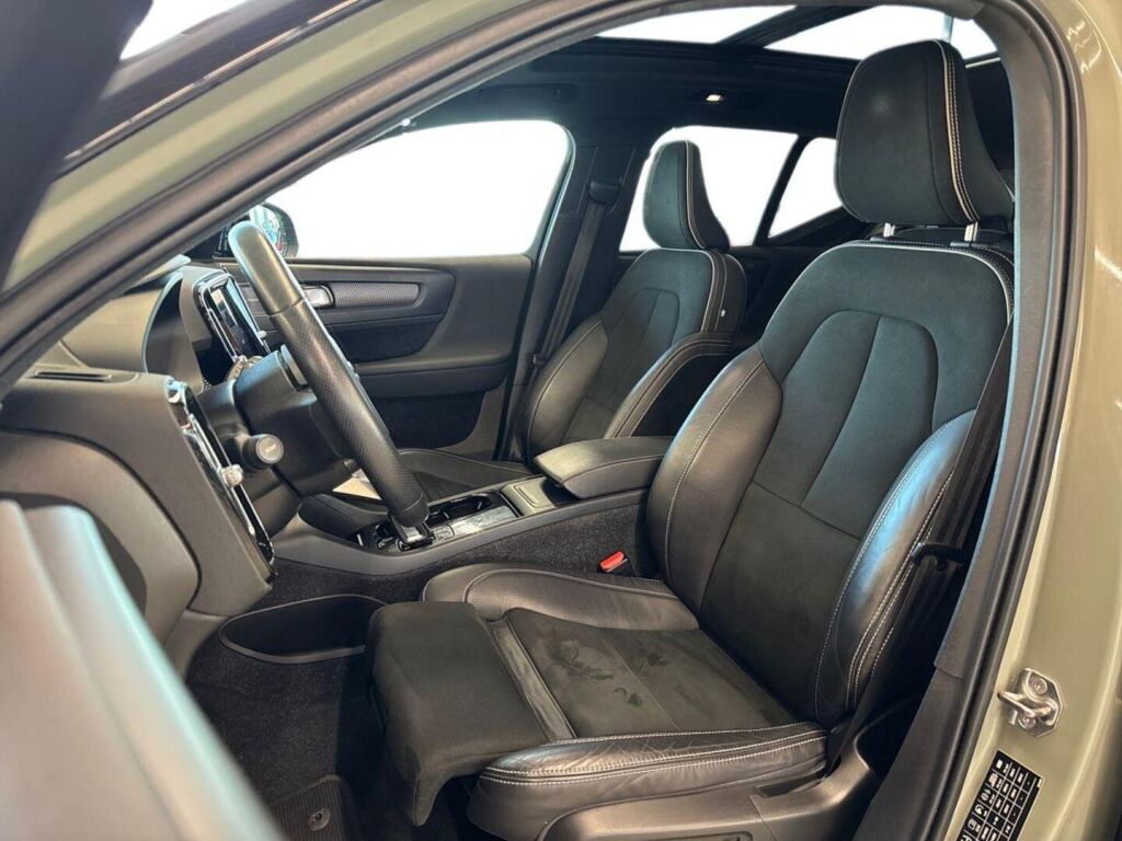 Volvo XC40 2021 Vihreä