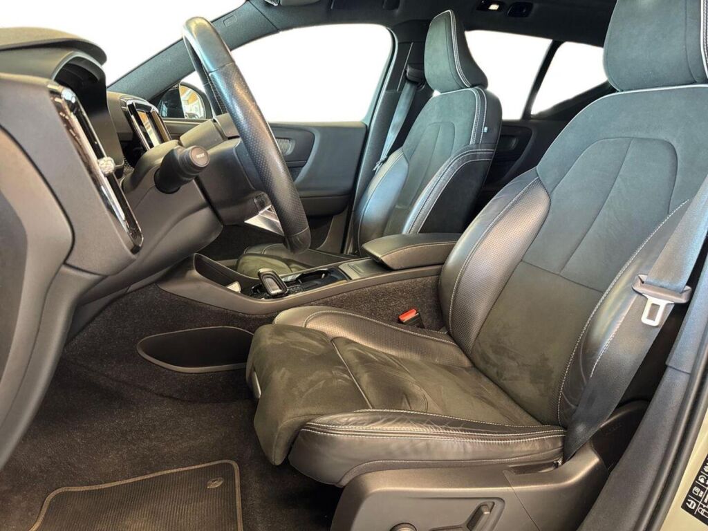 Volvo XC40 2021 Vihreä
