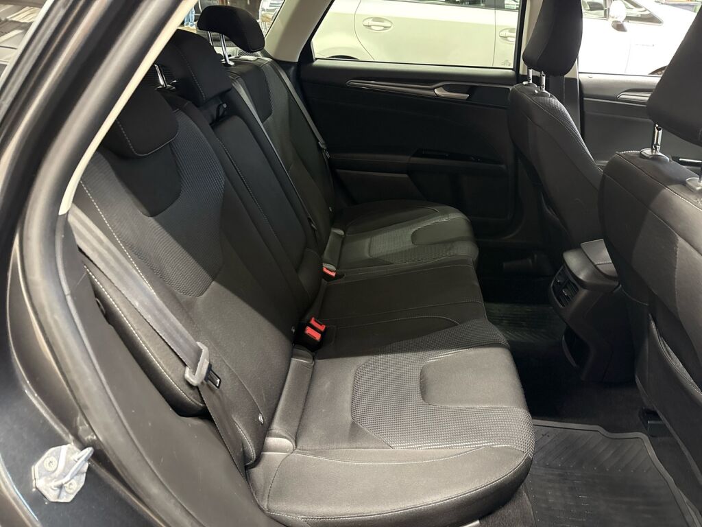 Ford Mondeo 2019 Harmaa