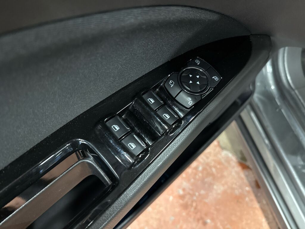 Ford Mondeo 2019 Harmaa