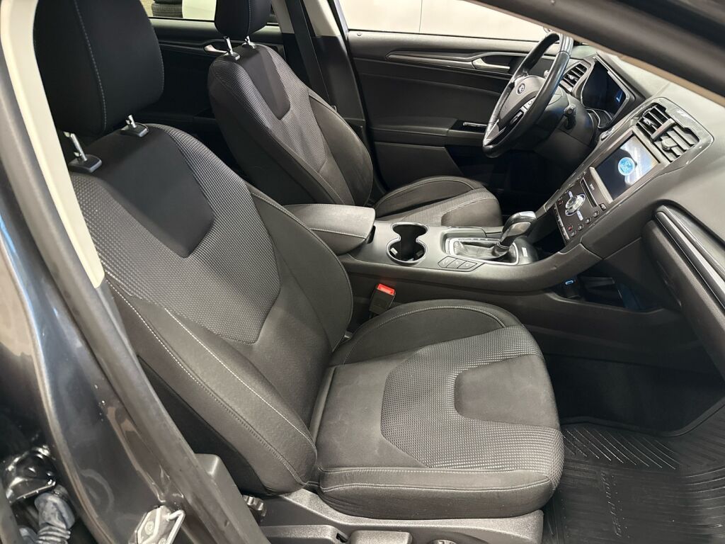 Ford Mondeo 2019 Harmaa