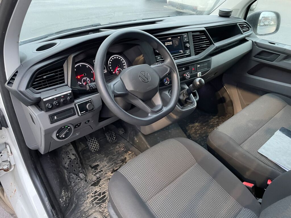 Volkswagen Transporter 2021 Valkoinen