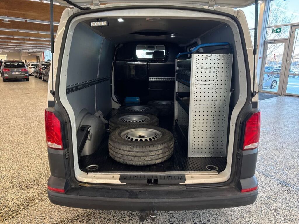 Volkswagen Transporter 2021 Valkoinen