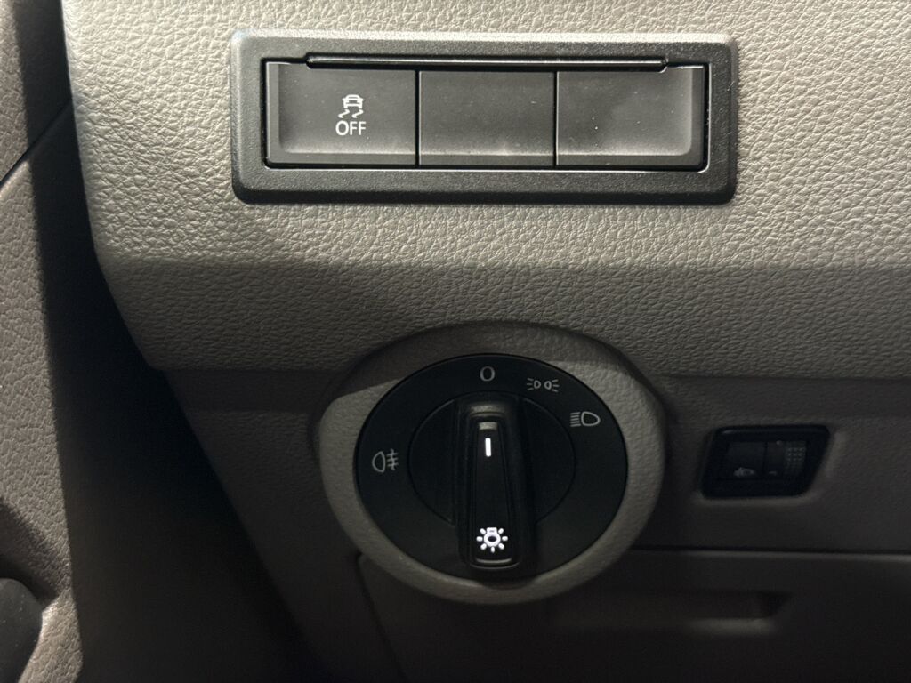 Volkswagen Transporter 2021 Sininen