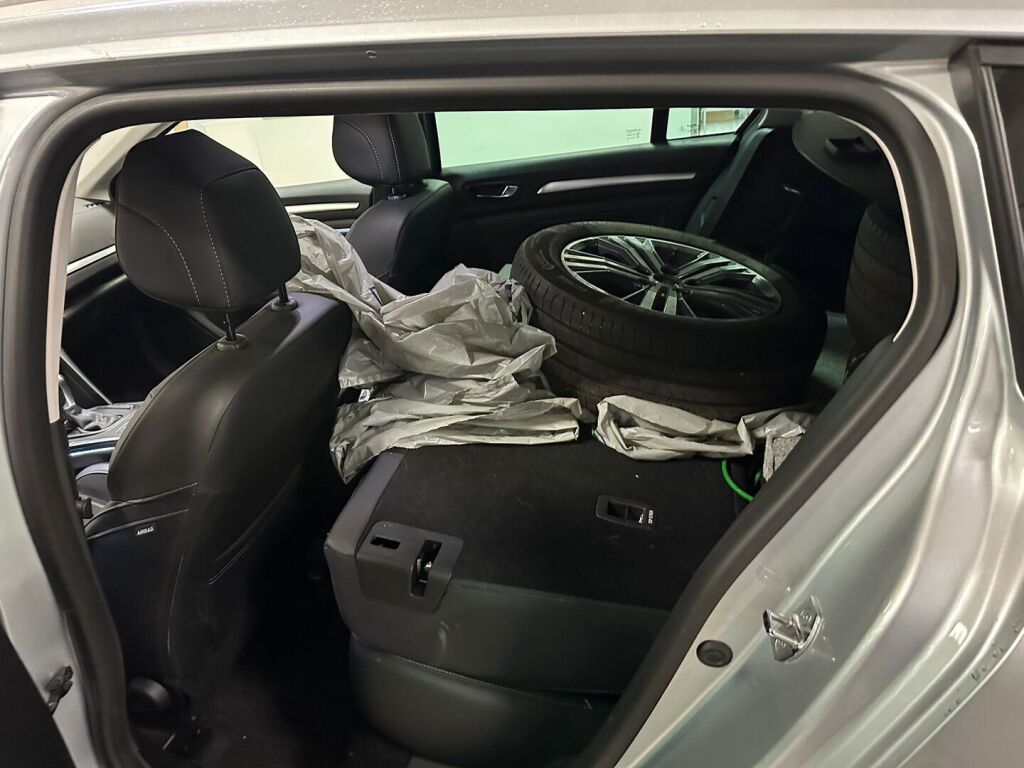 Renault Megane 2020 Harmaa