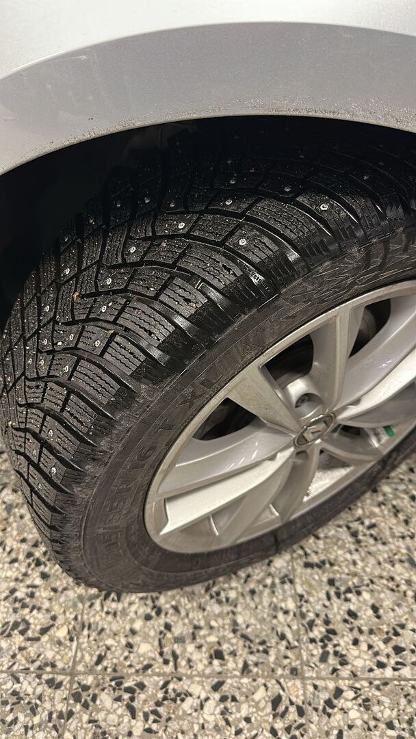 Renault Megane 2020 Harmaa