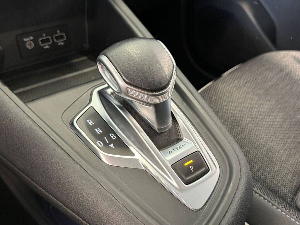 Renault Captur 2020 Punainen