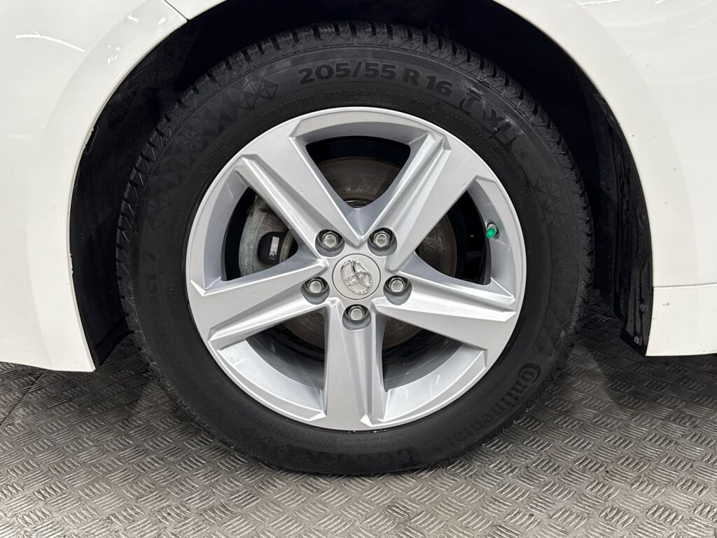 Toyota Corolla 2021 Valkoinen