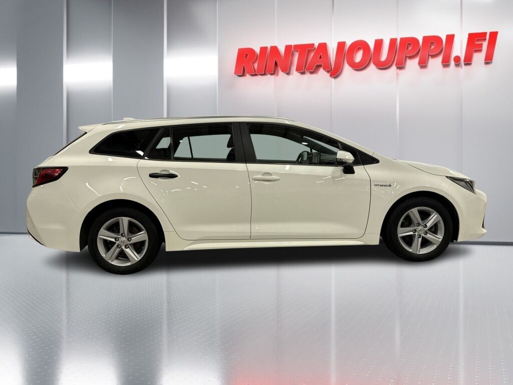 Toyota Corolla 2021 Valkoinen