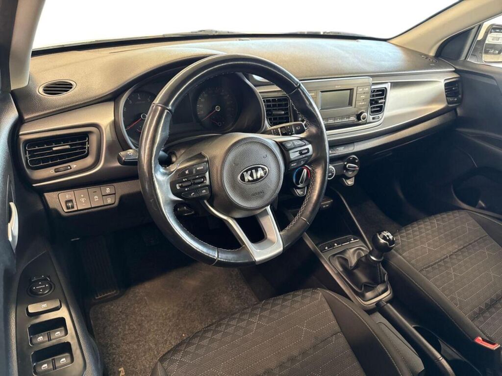 Kia Rio 2021 Valkoinen