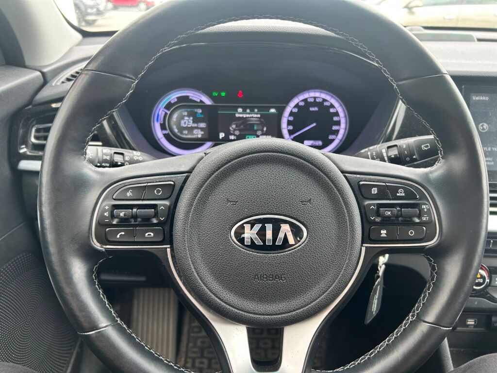 Kia Niro plug-in 2021 Harmaa