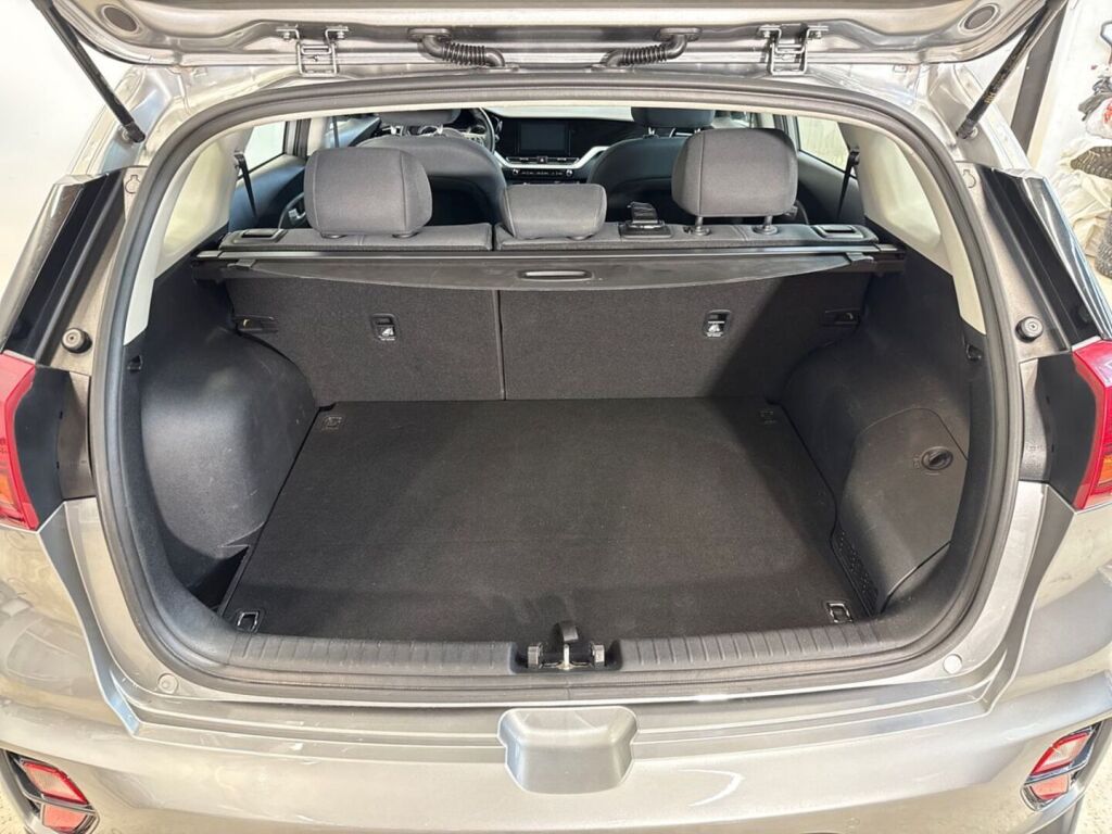 Kia Niro plug-in 2021 Harmaa
