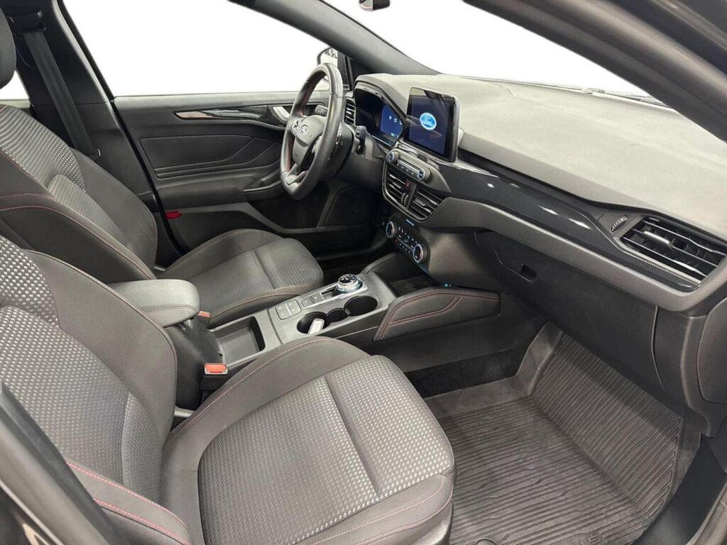 Ford Focus 2021 Harmaa