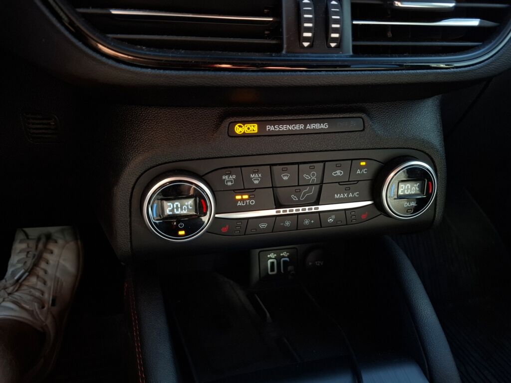 Ford Focus 2021 Harmaa