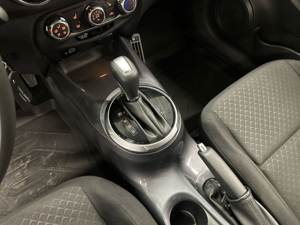 Nissan Juke 2021 Valkoinen