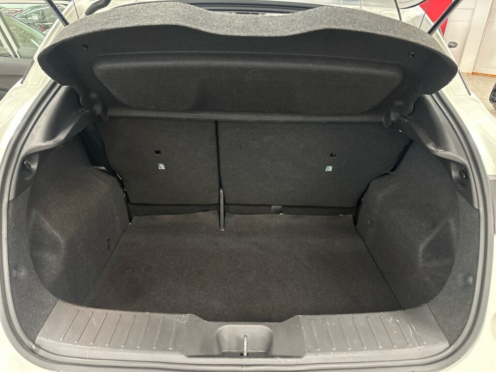 Nissan Juke 2021 Valkoinen