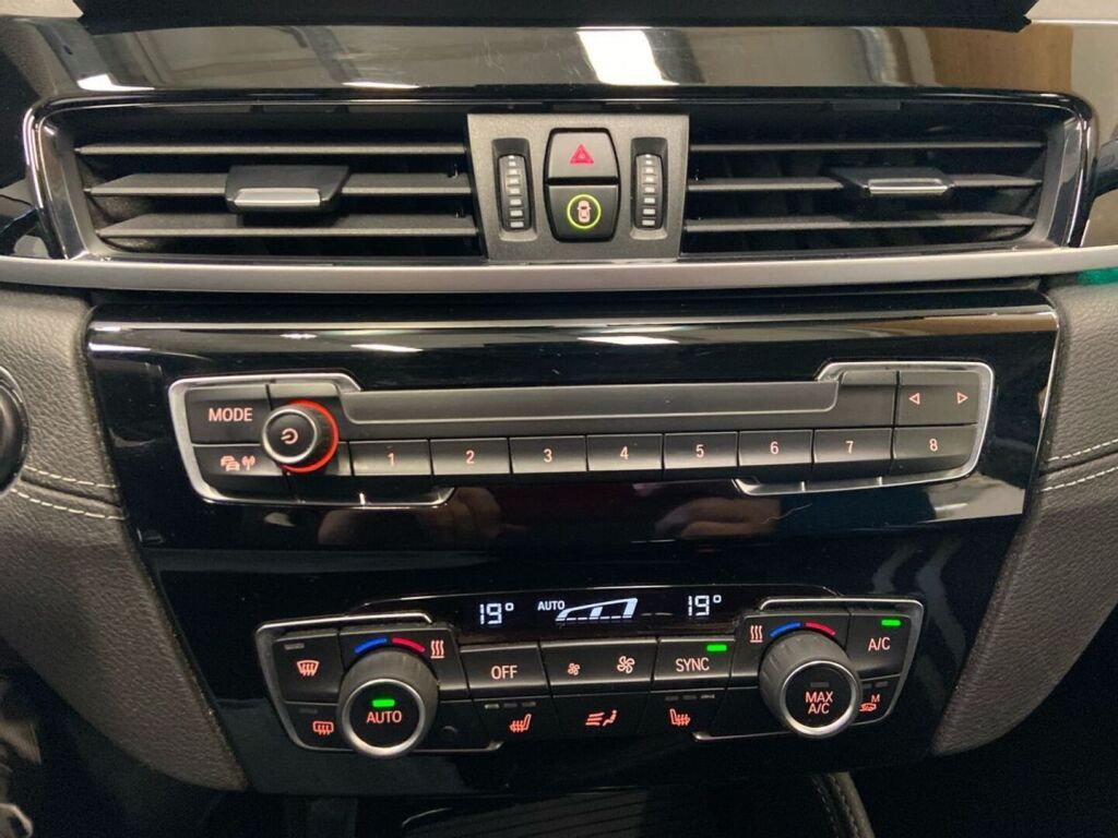 BMW X1 2020 Valkoinen