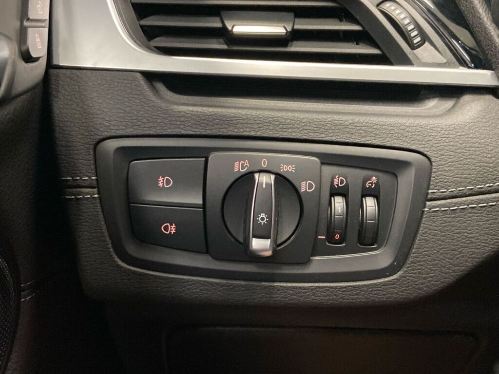 BMW X1 2020 Valkoinen