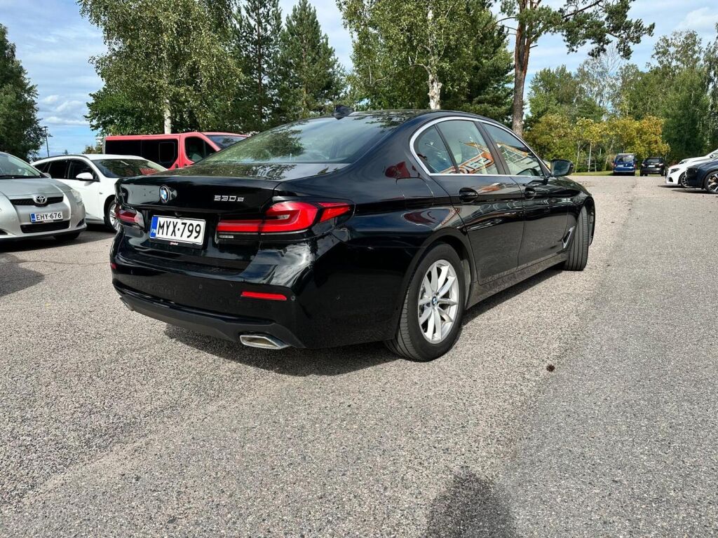 BMW 530 2021 Musta