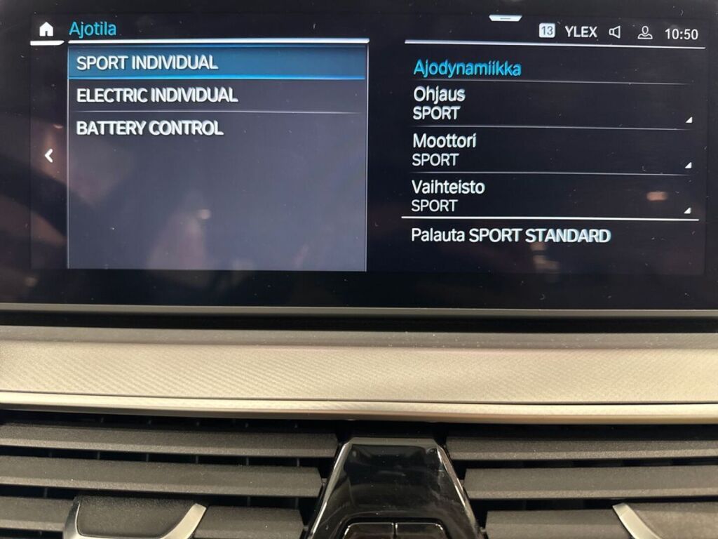 BMW 530 2021 Musta