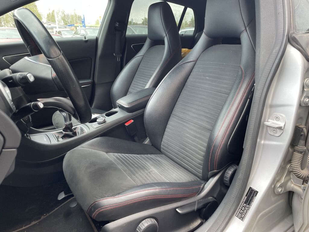 Mercedes-Benz CLA 2015 Hopea
