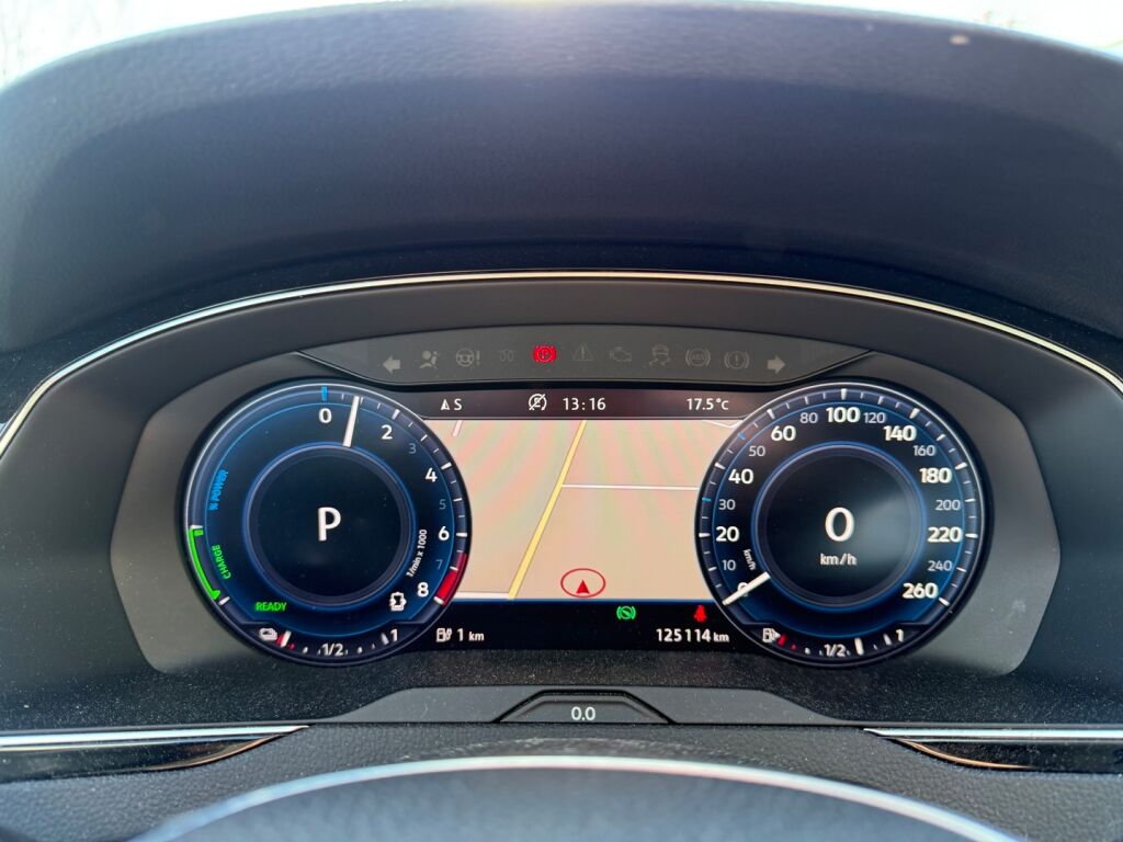 Volkswagen Passat 2016 Sininen