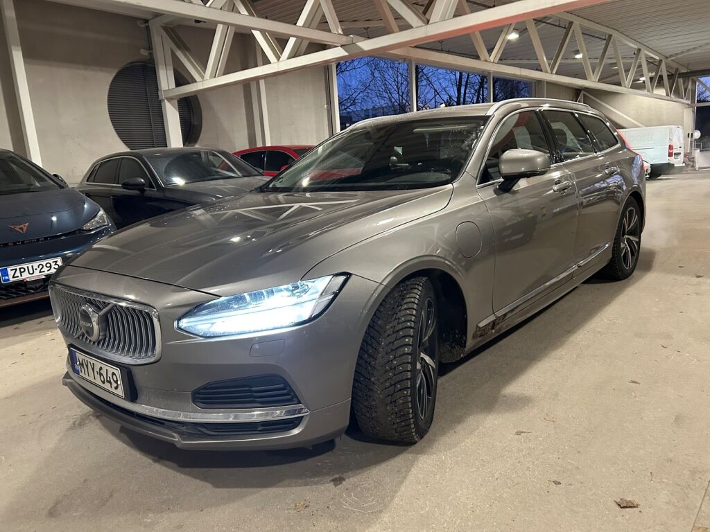 Volvo V90 2021 Harmaa